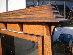 Harris Lebus. An Arts and Crafts oak bedroom pair - Thumbnail 11