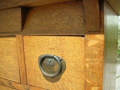 Harris Lebus. An Arts and Crafts oak bedroom pair - Thumbnail 14