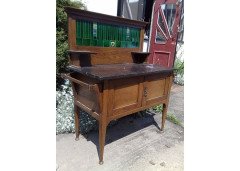 Harris Lebus retailed by Liberty and Co. An Arts and Crafts oak washstand - Thumbnail 2