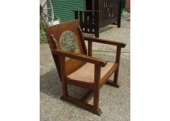 A Retro Monks Seat/side Table - Thumbnail 2