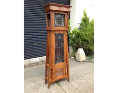 E A Taylor. A rare Arts and Crafts Glasgow school oak grandfather clock with inlaid pewter motto to the top 'TIME FLIES'. - Thumbnail 2