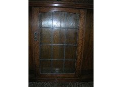 Liberty and Co. A quality Arts and Crafts oak bookcase - Thumbnail 6