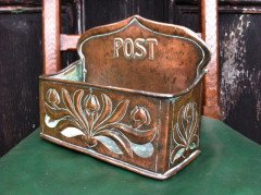 Keswick School of Industrial Arts. A good letter box - Thumbnail 2