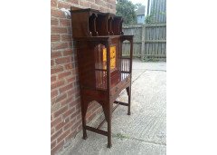 Shapland and Petter. A bureau bookcase with a beautiful marquetry panel - Thumbnail 2
