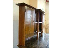 M H Baillie Scott (attributed). An Arts and Crafts sideboard with his famous Daffodil design hand painted - Thumbnail 2