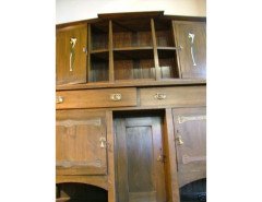M H Baillie Scott (attributed). An Arts and Crafts sideboard with his famous Daffodil design hand painted - Thumbnail 3
