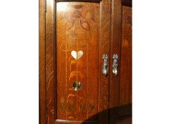 Shapland and Petter. A good Arts and Crafts oak bedroom pair with abalone - Thumbnail 9
