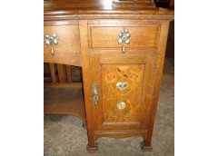 Shapland and Petter. A good Arts and Crafts oak bedroom pair with abalone - Thumbnail 25