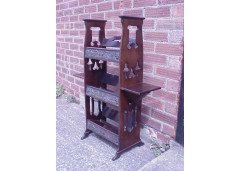Shapland and Petter (attributed). An Arts and Crafts small bookcase - Thumbnail 2
