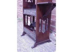 Shapland and Petter (attributed). An Arts and Crafts small bookcase - Thumbnail 4