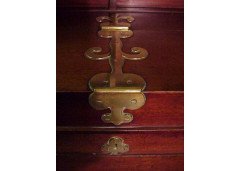 Walter Cave for Bechstein. A mahogany piano with an overstrung upright underdamper action - Thumbnail 4
