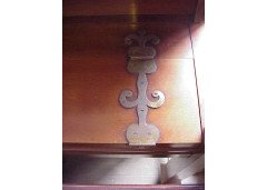 Walter Cave for Bechstein. A mahogany piano with an overstrung upright underdamper action - Thumbnail 10