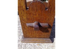 M H Baillie Scott (style of). An Arts and Crafts oak sidetable - Thumbnail 8