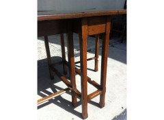 A good quality Arts and Crafts oak side/drop leaf table - Thumbnail 7