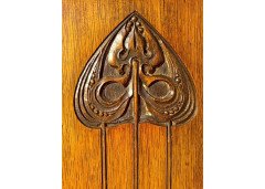 A Glasgow Style Arts and Crafts Oak Sideboard with Stylised Cut-outs to the Top and to the Sweeping Base. - Thumbnail 8