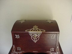 WMF. A rare silver plated cutlery service for 12, in the original cabinet with silver plated stylised mounts - Thumbnail 3
