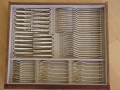 WMF. A rare silver plated cutlery service for 12, in the original cabinet with silver plated stylised mounts - Thumbnail 12