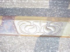 An Arts and Crafts Copper Brass and Iron Fender - Thumbnail 2