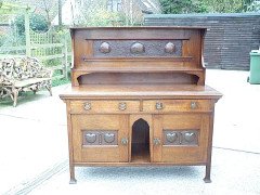 G M Ellwood for Bath Cabinet Makers. An Art and Crafts Glasgow Style oak sideboard - Thumbnail 1