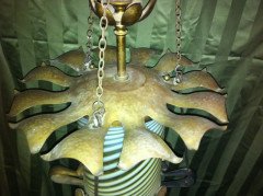 A good Arts and Crafts gilt and brass lantern - Thumbnail 4