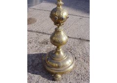 An Aesthetic Intricately Designed Brass Standard Oil Lamp - Thumbnail 4