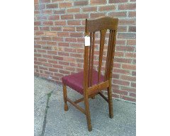 An Arts and Crafts oak chair - Thumbnail 5
