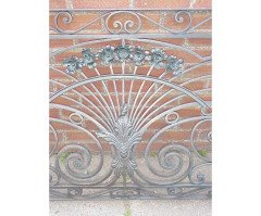 A good quality period Art Nouveau wrought iron balcony - Thumbnail 2