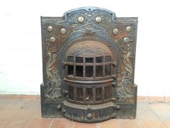 A wonderful pure Art Nouveau Jugendstil style cast iron stove - Thumbnail 1