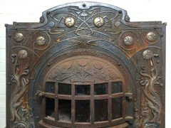 A wonderful pure Art Nouveau Jugendstil style cast iron stove - Thumbnail 2
