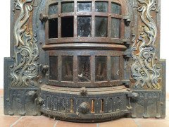 A wonderful pure Art Nouveau Jugendstil style cast iron stove - Thumbnail 3