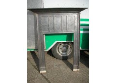 A late Victorian or early Edwardian dark grey fireplace - Thumbnail 1
