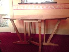 Rupert Griffiths. An oak dropleaf dining table - Thumbnail 1