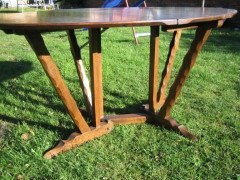 Rupert Griffiths. An oak dropleaf dining table - Thumbnail 3
