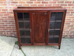 Shapland and Petter. a Super Quality Edwardian Walnut Display Cabinet Stamped S Pb to the Locks - Thumbnail 2