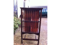 Shapland and Petter. An Arts and Crafts walnut side table cabinet - Thumbnail 10