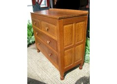 Malcolm Foxman Pipes. An oak chest of drawers - Thumbnail 2
