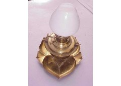 A Little Arts and Crafts Brass Oil Lamp on a Gimbal - Thumbnail 3
