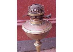 WAS Benson. A brass and copper oil lamp - Thumbnail 2