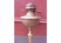 WAS Benson. A brass and copper oil lamp - Thumbnail 3