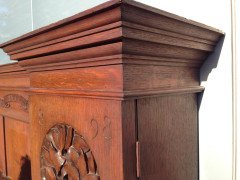 Gillows. A super quality Arts and Crafts oak sideboard/dresser - Thumbnail 3