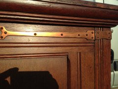 Gillows. A super quality Arts and Crafts oak sideboard/dresser - Thumbnail 20