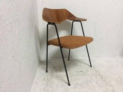A 675 chair - Thumbnail 4