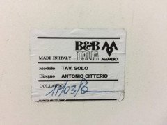 Antonio Citterio for BB Italia. A sleek and simple Minimalist designed coffee table - Thumbnail 5