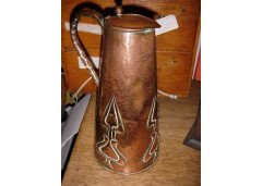Hale. A quality Arts and Crafts copper Jug - Thumbnail 1
