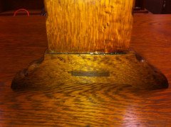 A Little Arts and Crafts Oak Drop Leaf Tea or Side Table - Thumbnail 9