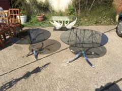 A Pair of Heavy Gage Modernist 1970 Chrome and Glass Side Tables (attributed) to Knut Hesterberg. - Thumbnail 2