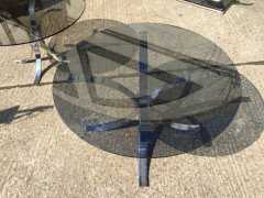 A Pair of Heavy Gage Modernist 1970 Chrome and Glass Side Tables (attributed) to Knut Hesterberg. - Thumbnail 3