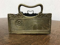 Thomas Jeckyll for Barnard Bishop and Barnard. A rare Anglo-Japanese Tinder brass box - Thumbnail 8