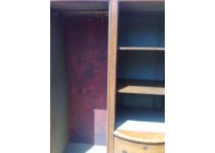 Shapland and Petter. A stunning oak treble wardrobe and matching chest-of-drawers/cupboard - Thumbnail 8