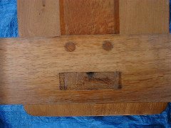 Lyndon cat and mouseman Hammell. An oak coffee table - Thumbnail 4